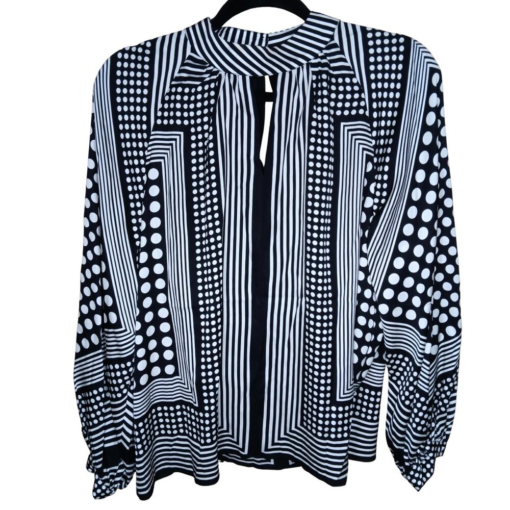 Elie Tahari The Olivia Silk-Blend Blouse NWT - Flaw - Picture 3 of 10